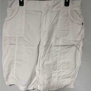 Apt. 9 women’s Cream Cargo Shorts
